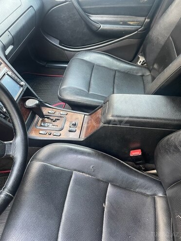 Mercedes C 230 1999, 330,000 km - 2.3 l - Bakı