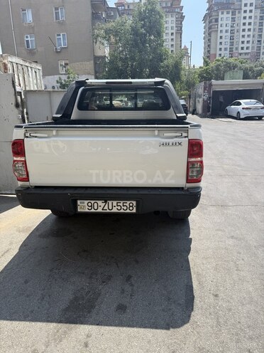 Toyota Hilux 2010, 272,000 km - 2.5 l - Bakı