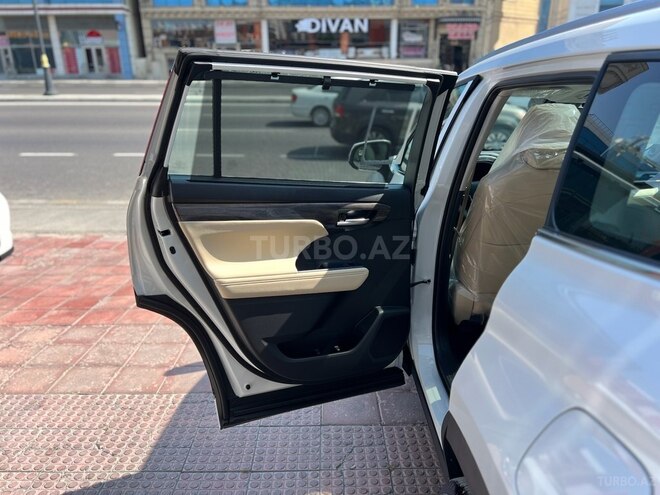 Toyota Highlander-11