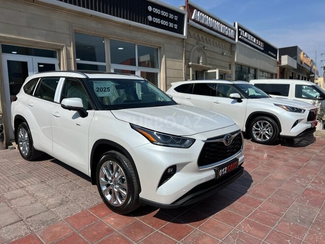 Toyota Highlander-2