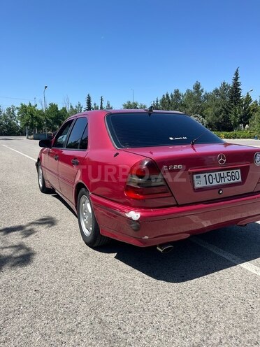 Mercedes C 220 d 1993, 671,848 km - 2.2 l - Sabirabad