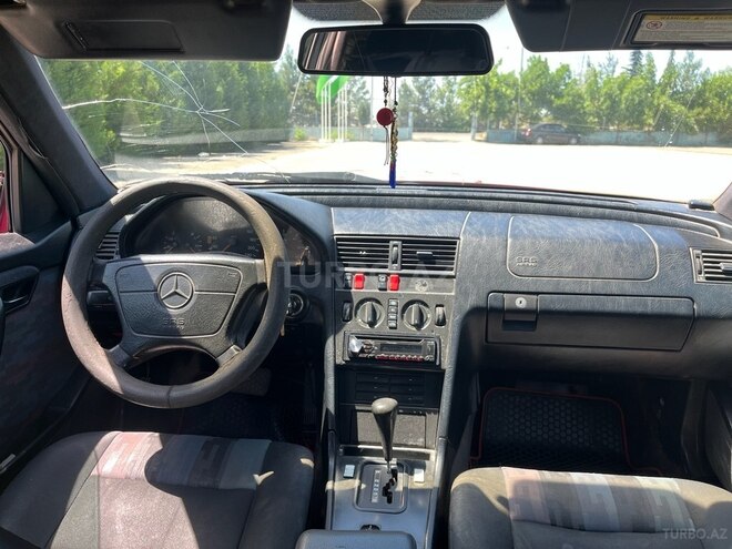 Mercedes C 220 d 1993, 671,848 km - 2.2 l - Sabirabad