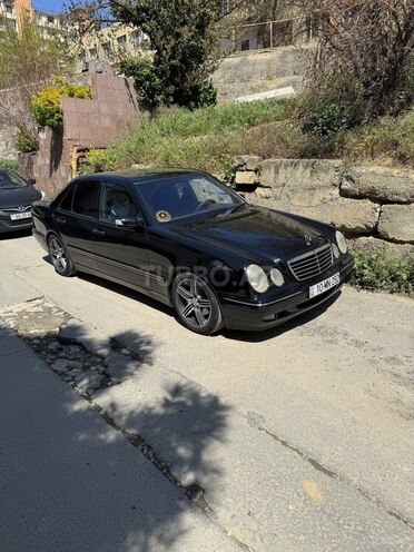 Mercedes E 320 2001, 350,000 km - 3.2 l - Bakı