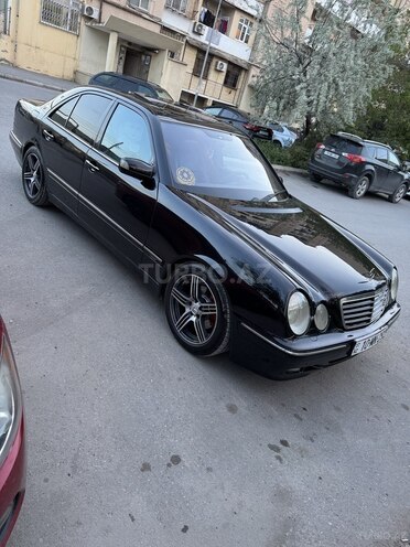 Mercedes E 320 2001, 350,000 km - 3.2 l - Bakı