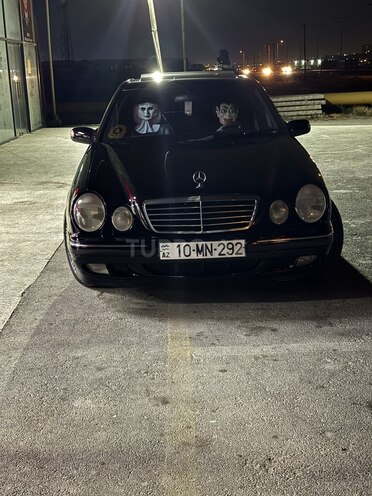 Mercedes E 320 2001, 350,000 km - 3.2 l - Bakı