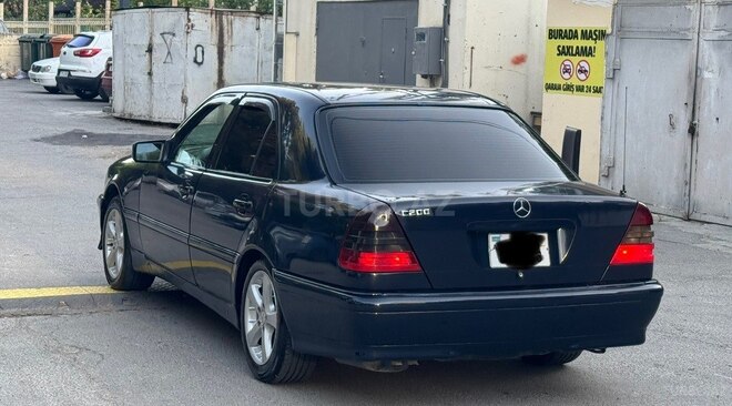 Mercedes C 230-6