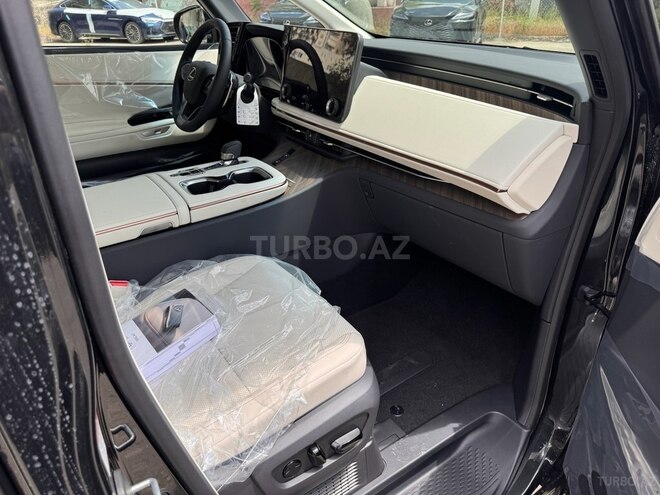 Lexus LM 350h-14
