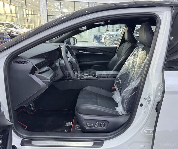 Toyota Camry-11