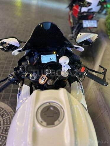 Yamaha R15 V4 2024, 13,000 km - 0.2 l - Bakı
