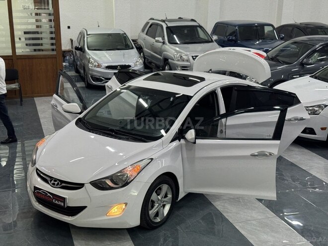 Hyundai Elantra 2013, 231,000 km - 1.6 л - Sumqayıt