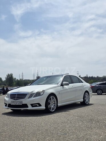 Mercedes E 350 2009, 295,000 km - 3.5 l - Bakı