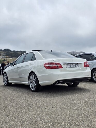Mercedes E 350 2009, 295,000 km - 3.5 l - Bakı