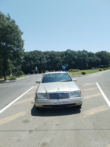 Mercedes C 180 1995, 340,220 km - 1.8 л - Masallı