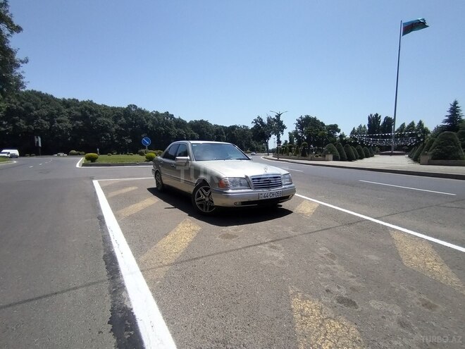 Mercedes C 180 1995, 340,220 km - 1.8 л - Masallı