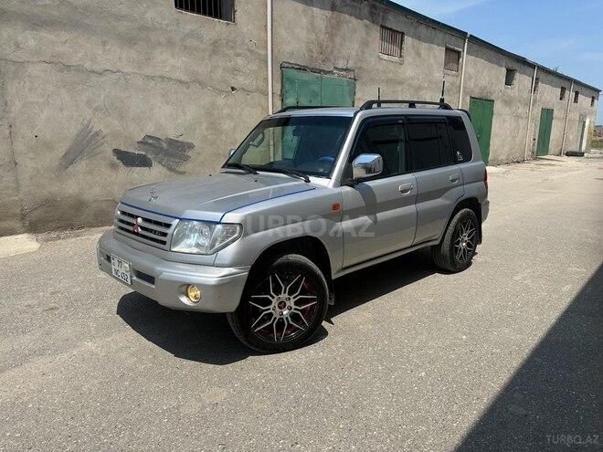 Mitsubishi Pajero io 1998, 300,000 km - 1.8 л - Bakı