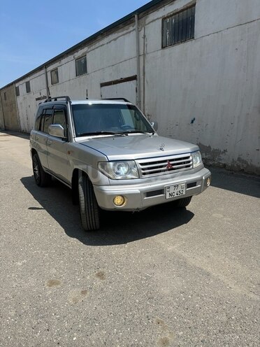 Mitsubishi Pajero io 1998, 300,000 km - 1.8 л - Bakı