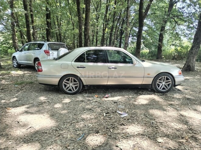 Mercedes C 180 1995, 340,220 km - 1.8 л - Masallı