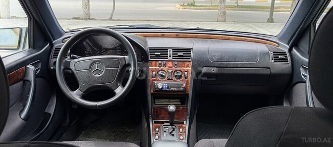 Mercedes C 200 1998, 226,000 km - 2.0 l - Sumqayıt