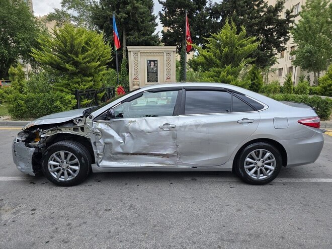 Toyota Camry-2