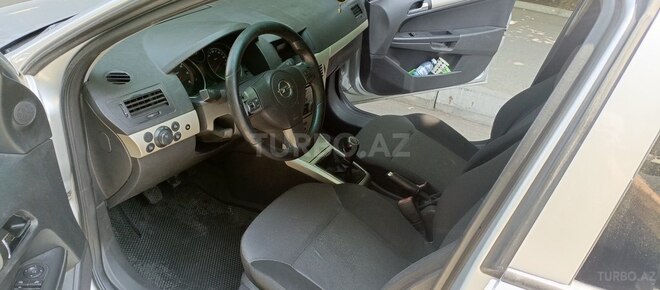Opel Astra 2008, 225,800 km - 1.3 l - Mingəçevir
