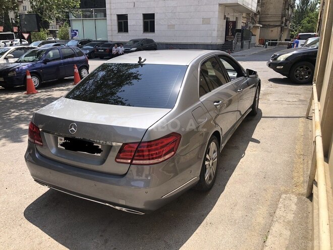 Mercedes E 220 d 2014, 131,492 km - 2.2 l - Bakı