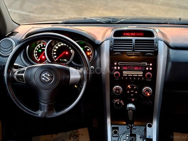 Suzuki Grand Vitara 2006, 286,000 km - 2.0 л - Astara