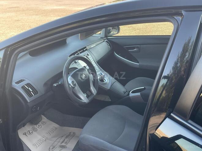 Toyota Prius 2014, 200,000 km - 1.8 l - Bakı