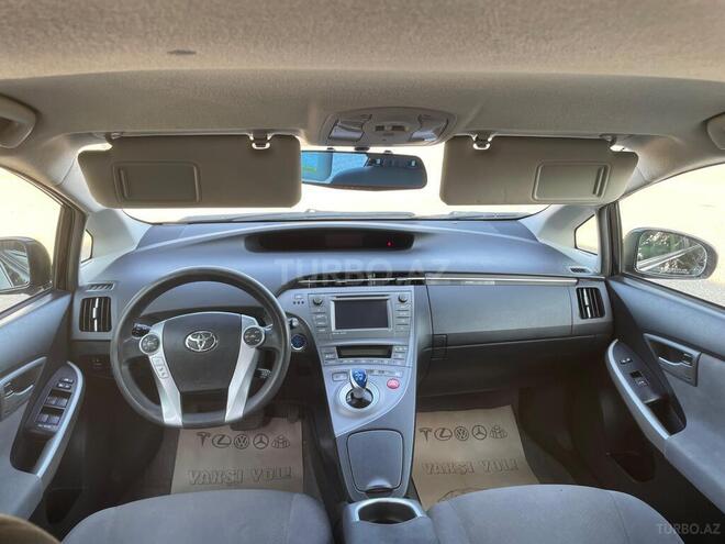 Toyota Prius 2014, 200,000 km - 1.8 l - Bakı