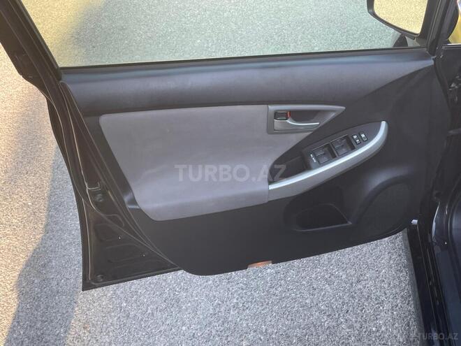 Toyota Prius 2014, 200,000 km - 1.8 l - Bakı