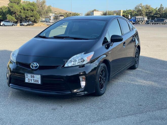 Toyota Prius 2014, 200,000 km - 1.8 l - Bakı