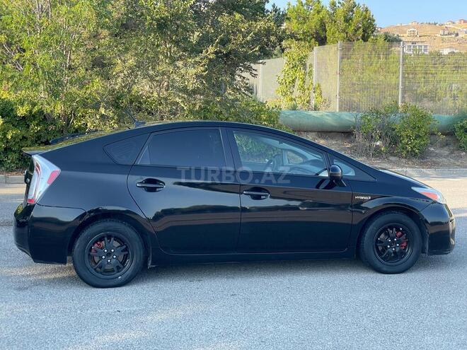 Toyota Prius 2014, 200,000 km - 1.8 l - Bakı