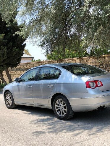 Volkswagen Passat 2006, 365,000 km - 2.0 l - Bakı