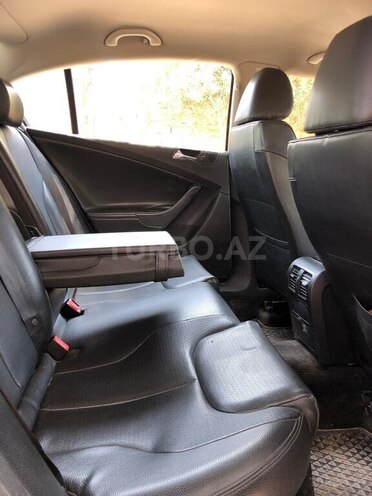 Volkswagen Passat 2006, 365,000 km - 2.0 l - Bakı