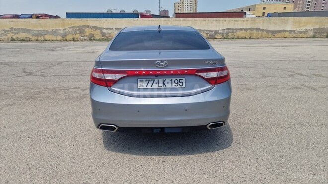 Hyundai Grandeur 2015, 227,825 km - 2.2 l - Bakı