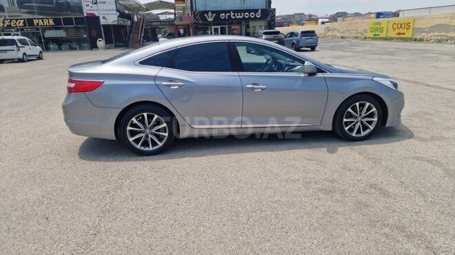 Hyundai Grandeur 2015, 227,825 km - 2.2 l - Bakı