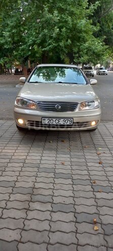 Nissan Sunny 2005, 255,043 km - 1.6 л - Gəncə