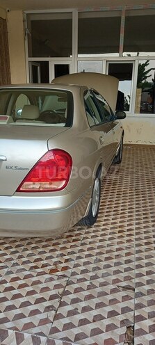Nissan Sunny 2005, 255,043 km - 1.6 л - Gəncə