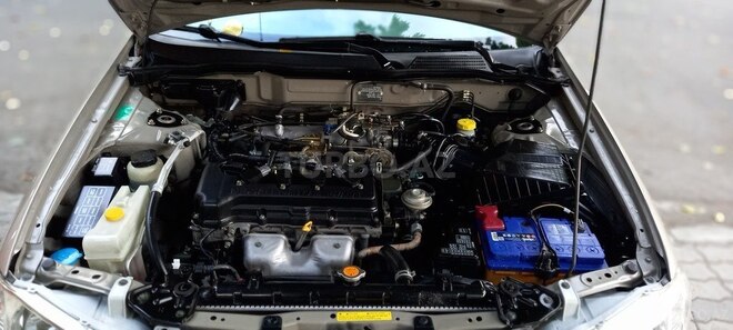 Nissan Sunny 2005, 255,043 km - 1.6 л - Gəncə