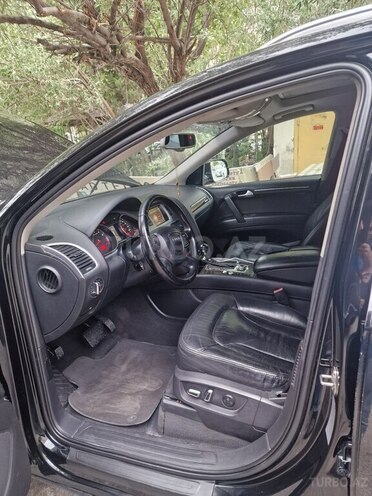 Audi Q7 2010, 220,000 km - 3.0 l - Bakı