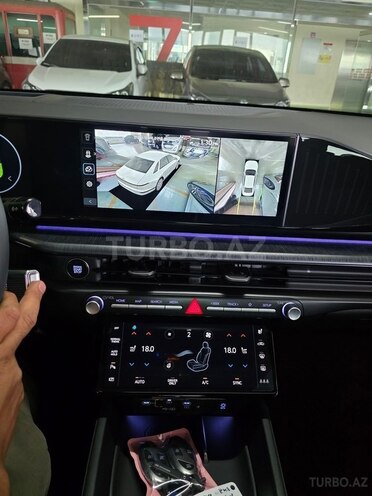 Hyundai Grandeur-8