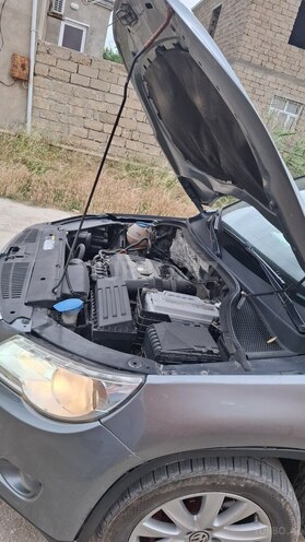 Volkswagen Tiguan 2009, 299,000 km - 2.0 l - Bakı