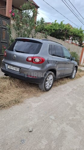 Volkswagen Tiguan 2009, 299,000 km - 2.0 l - Bakı