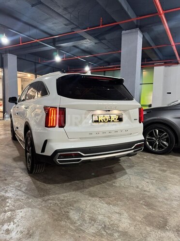 Kia Sorento-4