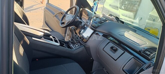 Mercedes Vito 111 2010, 312,350 km - 2.2 l - Bakı