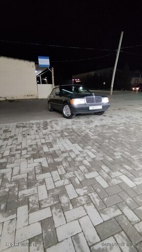 Mercedes 190 1990, 238,000 km - 2.0 l - Cəlilabad