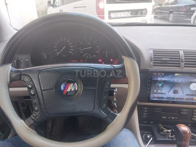 BMW 528 2001, 392,000 km - 2.8 l - Bakı