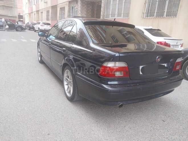 BMW 528 2001, 392,000 km - 2.8 l - Bakı