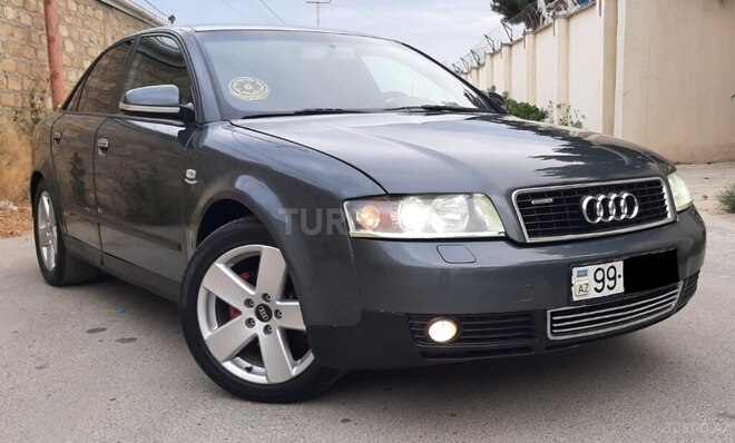 Audi A4 2004, 335,000 km - 1.8 l - Bakı