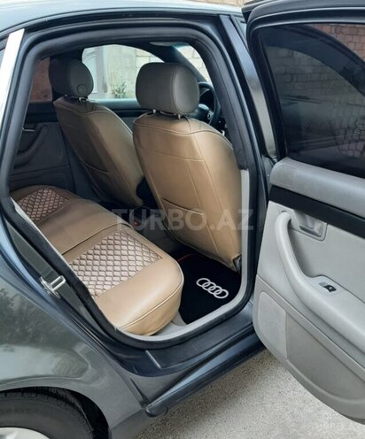 Audi A4 2004, 335,000 km - 1.8 l - Bakı