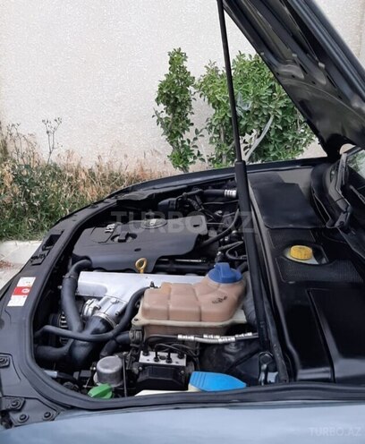 Audi A4 2004, 335,000 km - 1.8 l - Bakı
